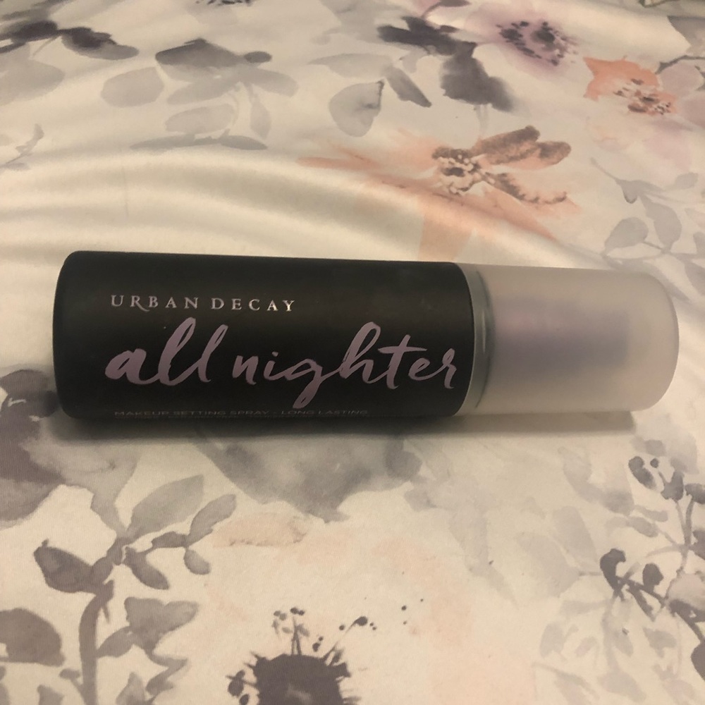 Urban Decay All Nighter Setting Spray